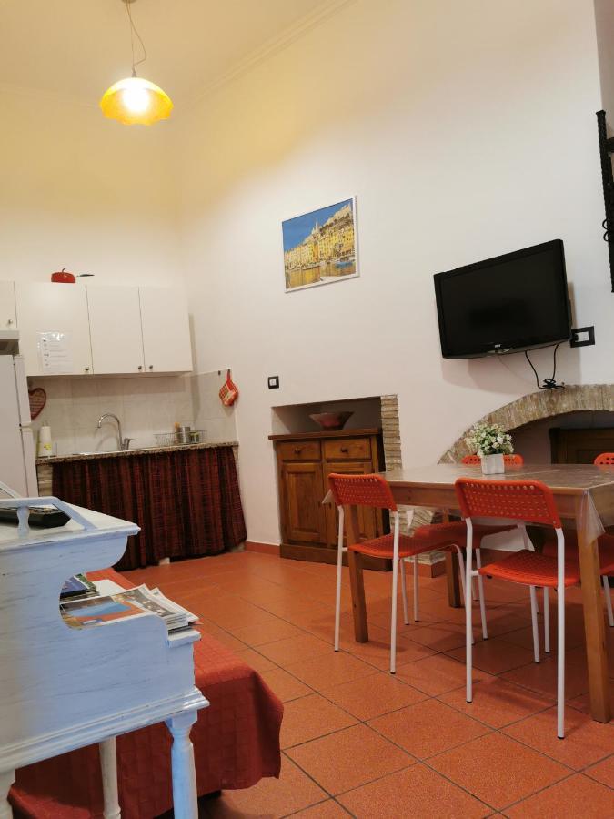 Il Piccolo Lord Apartment La Spezia Exterior foto